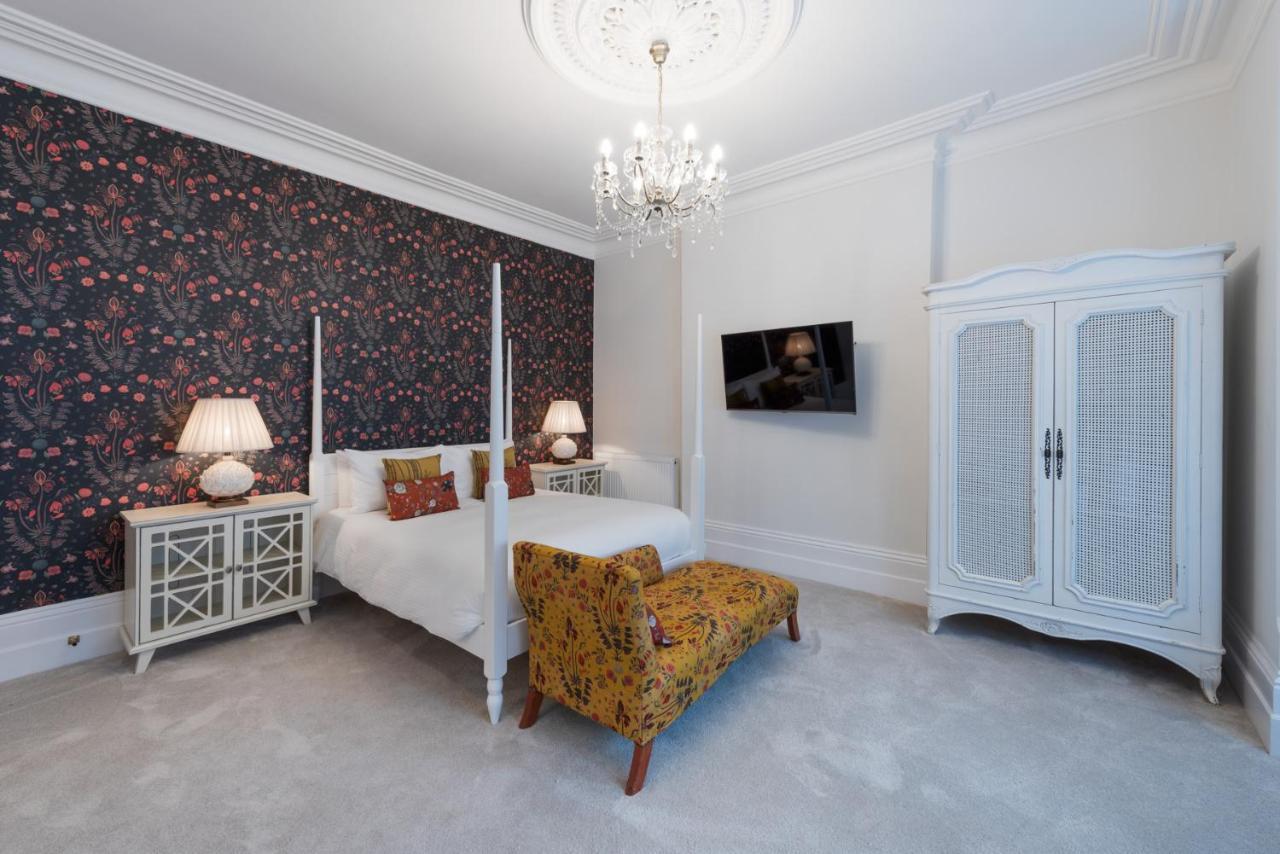 The Clarence Boutique Hotel Portsmouth Extérieur photo