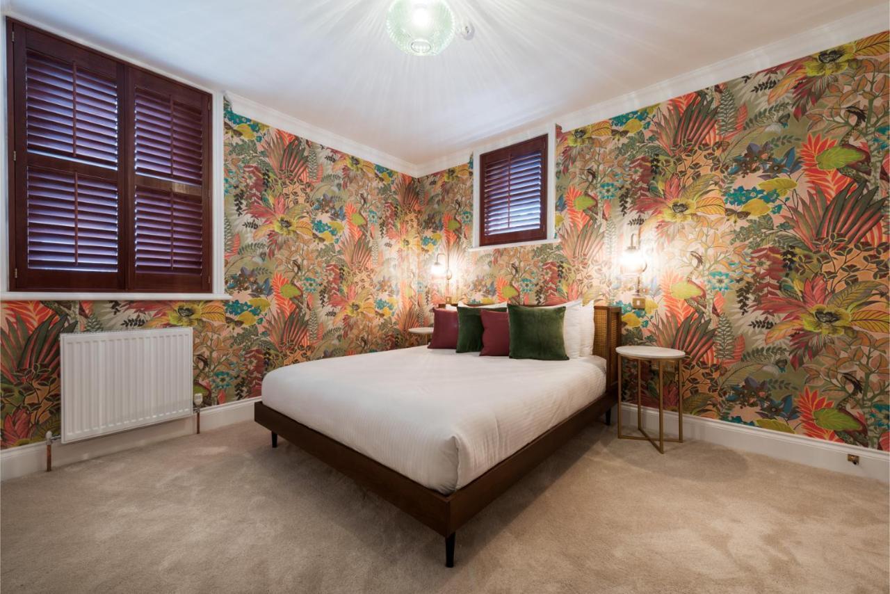 The Clarence Boutique Hotel Portsmouth Extérieur photo