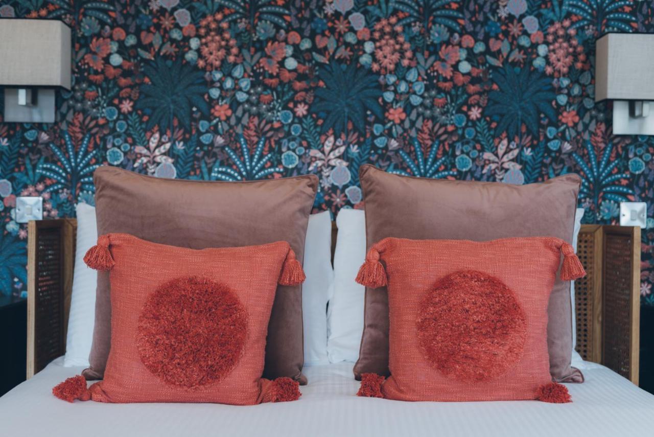 The Clarence Boutique Hotel Portsmouth Extérieur photo