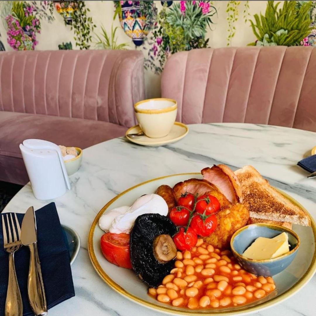 The Clarence Boutique Hotel Portsmouth Extérieur photo