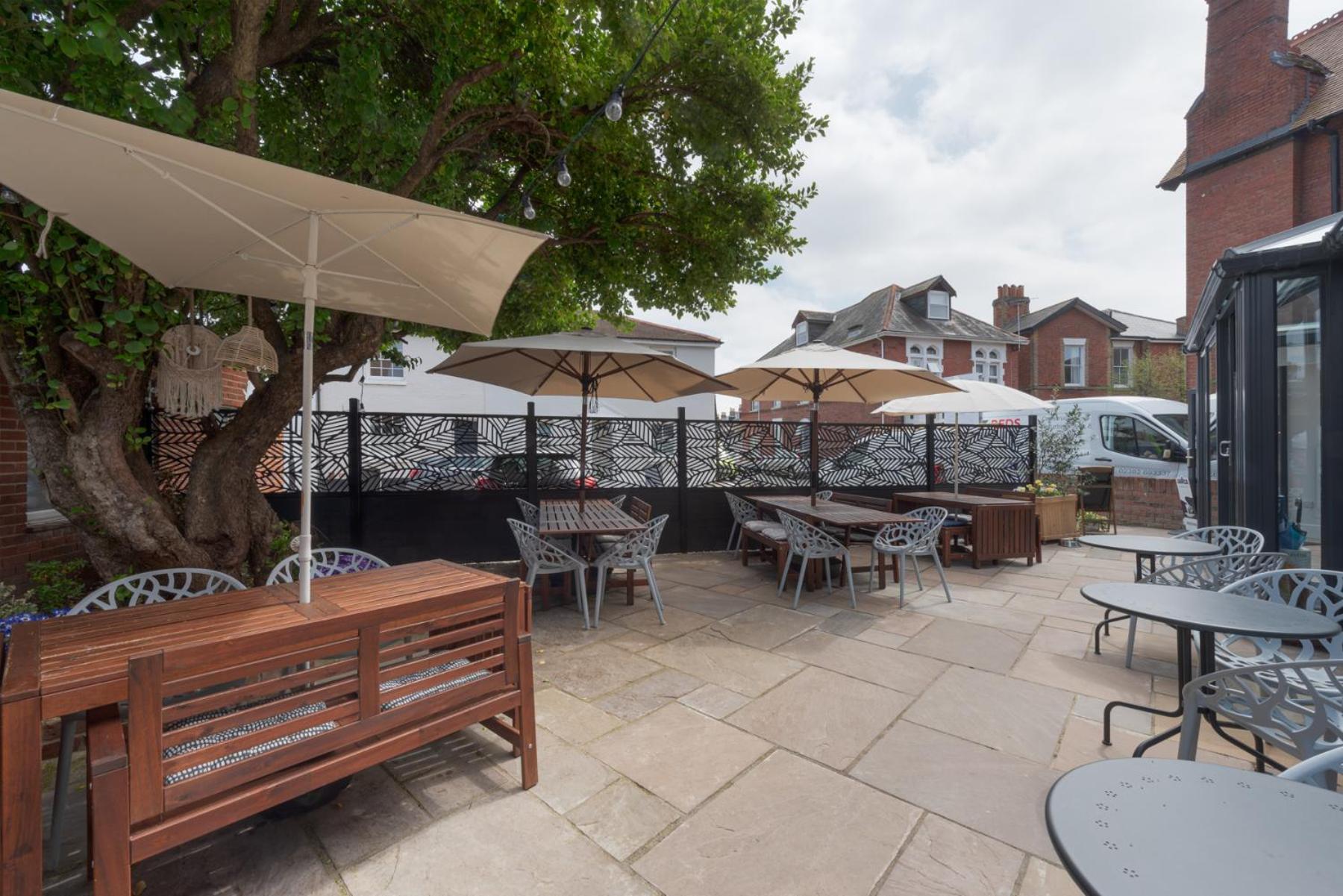 The Clarence Boutique Hotel Portsmouth Extérieur photo