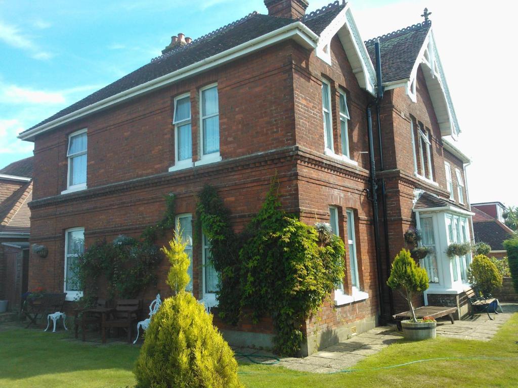The Clarence Boutique Hotel Portsmouth Extérieur photo